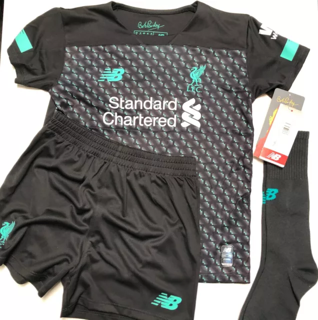 Liverpool Football Kit Chemise Short & Chaussettes New Balance 3rd Kit 1-2 Ans
