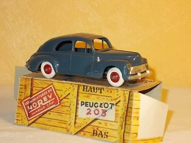 France Jouet 404 Peugeot électrique – Plastique, Boîte D'origine – L 21 Cm