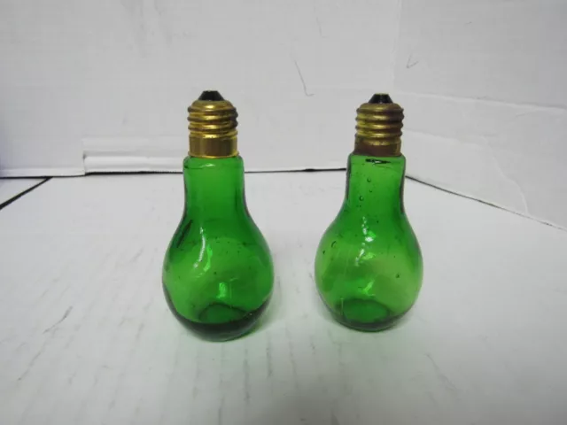 Vintage Salt Pepper Shakers Green Glass Light Bulb Box20