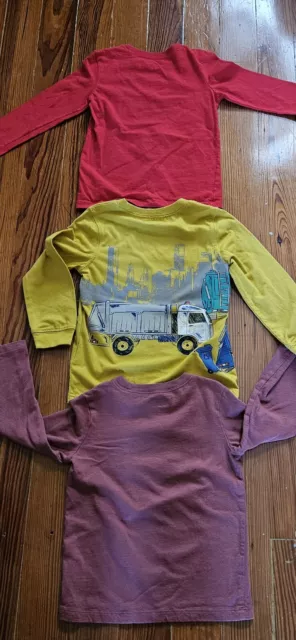 3 pcs of boys Graphic Tee Long Sleeve multicolor Size 4T Oshkosh x2/1 carter's 2