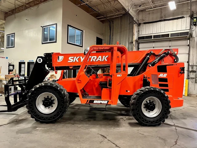 2016 Skytrak 8042 8000 LB Cummins Diesel Open Cab Telehandler - Reconditioned