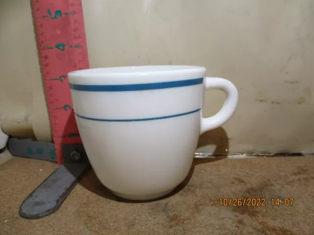 Anchor Hocking Oven-Proof 910 Mug - Government/Military Issue Milk Glass