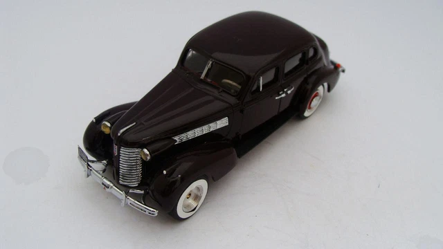 La Familia Victory G pont CCC models resin 1938 Buick Special Series 40 Rare car