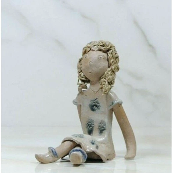 Vintage South American Earthenware Figurine, Hand crafted, Girl Figurine 1980s