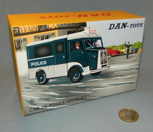 La DS20 Citroën ambulance en voiture miniature par Universal Hobbies au 1/43e