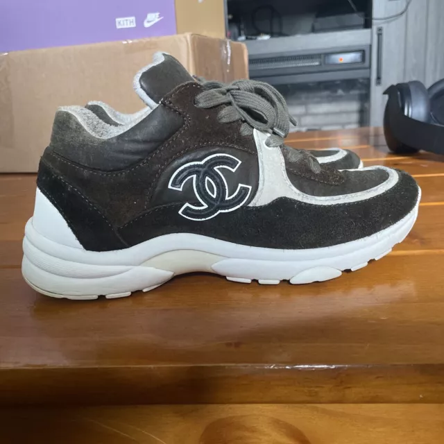 CHANEL FABRIC CALFSKIN Suede CC Womens Runner Sneakers 36 Brown Olive White  Us 6 $400.00 - PicClick