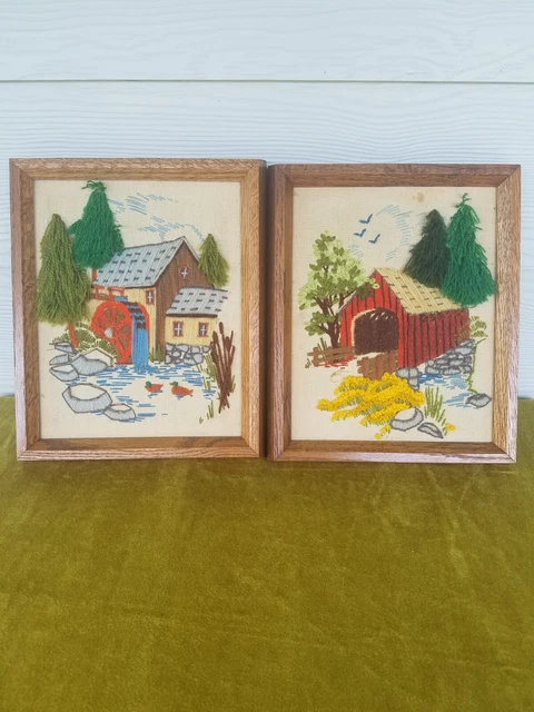 Crewel Arte Enmarcado Puente Cubierto Rojo Molino Estanque Vintage Bordado Set de 2