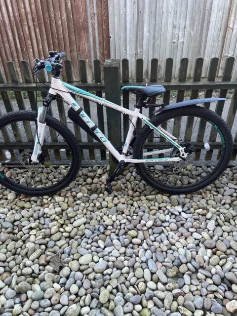 LADIES CARRERA VENGEANCE Bike Used Once 150.00 PicClick UK