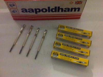 Glow Spine Set 4x per FORD RANGER i TDCi 2.2D 2011 in 1717631 BK3Q6M090AB NUOVO 
