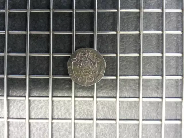 Rodent Air Brick Cover Stainless Steel Welded Wire Mesh - A4 Size VERY STRONG
