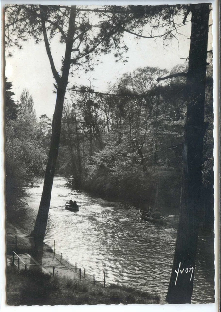 CP 94 - Val-de-Marne - Vincennes - La Porte Jaune - Un coin du lac des Minimes