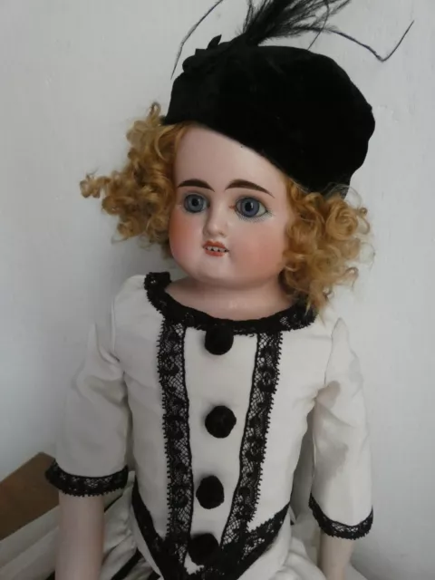 Rare Antique German Bisque Doll By Hans Leh, Mark L6. On Kid Leather Body, 49 Cm