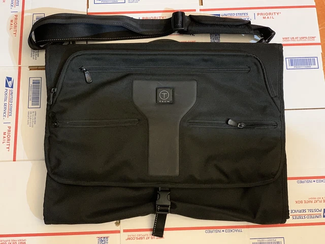 Tumi 5733D T-Tech Tri-Fold Garment Bag Shoulder Carry-On Luggage Ballistic Nylon