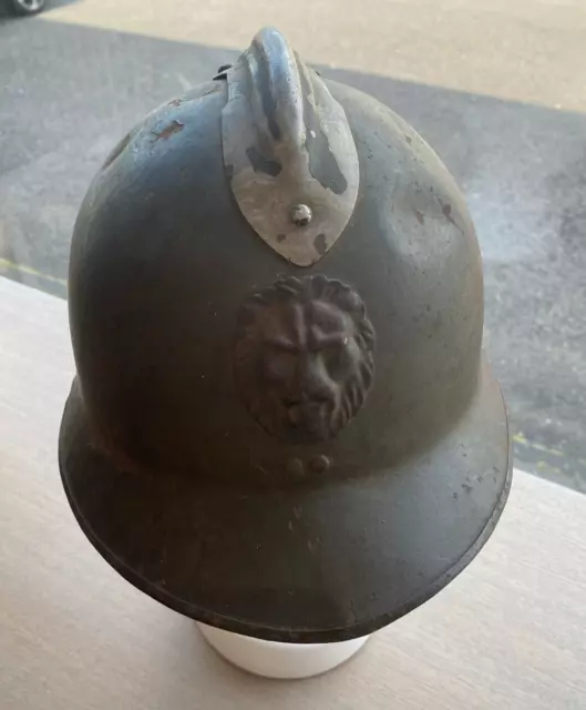 Originaler belgischer Adrian Stahlhelm aus dem 2. Weltkrieg - Kampfhelm