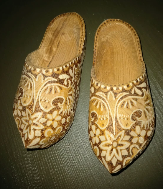 Kinder Holzschuhe Dekoholzschuhe alte Handarbeit Holland Klompen Brandmalerei 