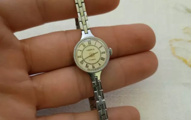 VINTAGE CHAIKA 17 jewels soviet mechanical women s dress watch