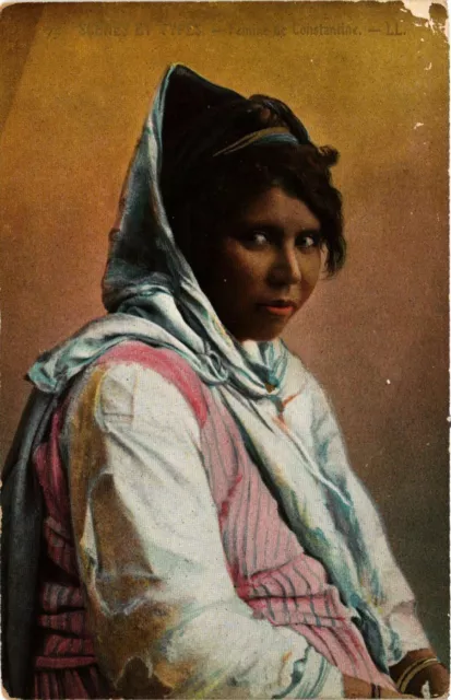 CPA AK ALGERIA LL 39 Scenes et Types - Femme de CONSTANTINE (793007)