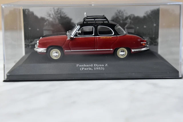 Panhard Dyna Z taxi neuve en boite