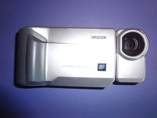 Vintage 1996 Casio QV-300 LCD Twist Lens Early Digital Camera