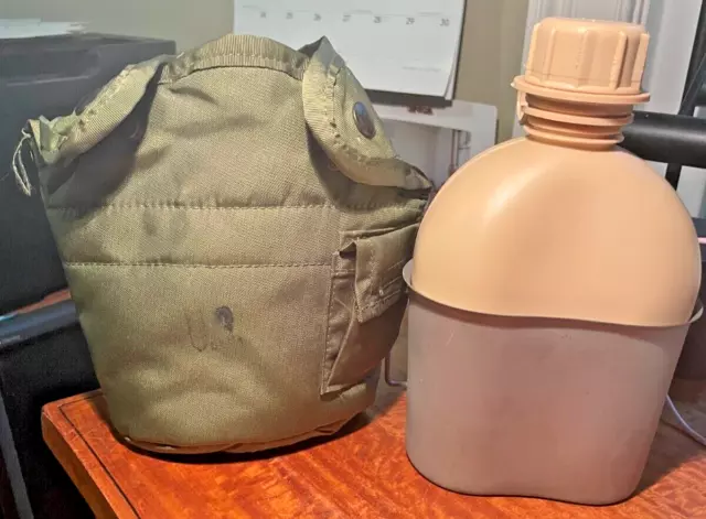GENUINE US ARMY 1QT QUART WATER CANTEEN NYLON COVER Pouch Alice Clips 1979 MINT
