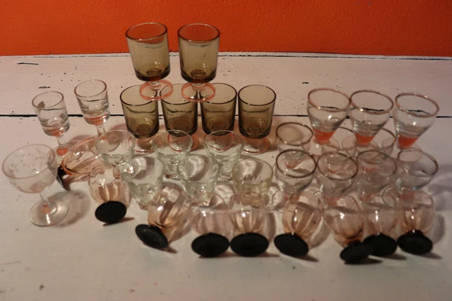 VERRES ANCIENS POUR Cave liqueur ancienne EUR 90,00 - FR