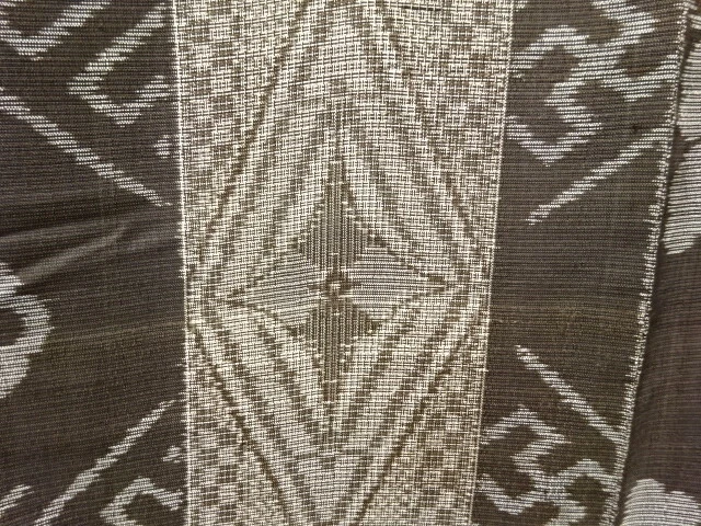 6770796: Japanese Kimono / Antique Kimono / Doro Oshima Tsumugi / Woven Sayagata