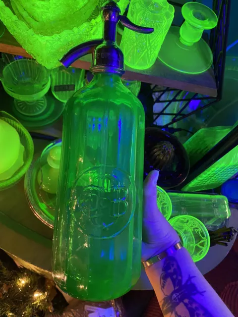 Queen City Bottle Co Uranium Glass Emerald Green Selter Bottle