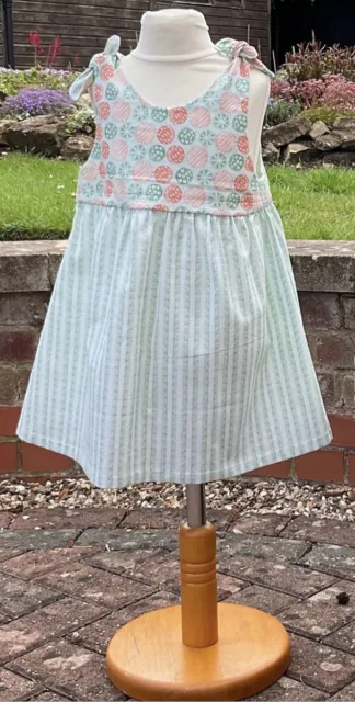 Beautiful Handmade Toddler Girls Shoulder Tie Summer Dress Age 18-24 Months