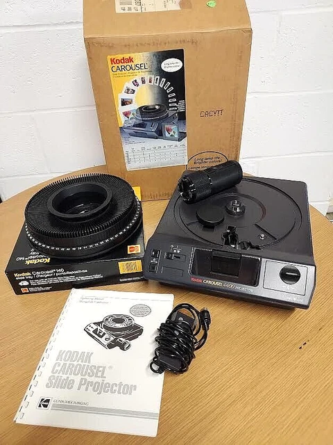 Kodak Carousel 4400 Slide Projector Complete w/Lens, Remote, Carousel, and Bulb