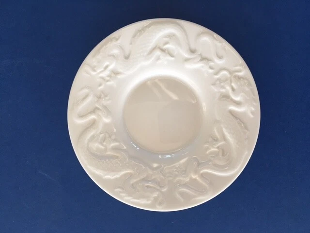 Coalport White Bone China Drachen Untertasse von Brindley