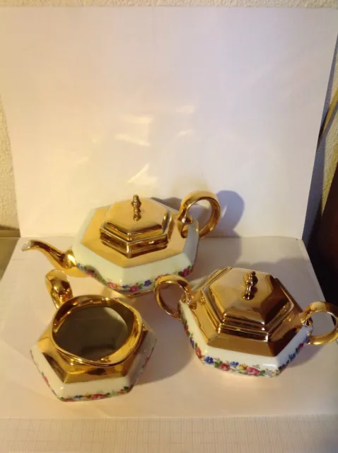 Limoges service à café trois-pièces porcelaine de Limoges
