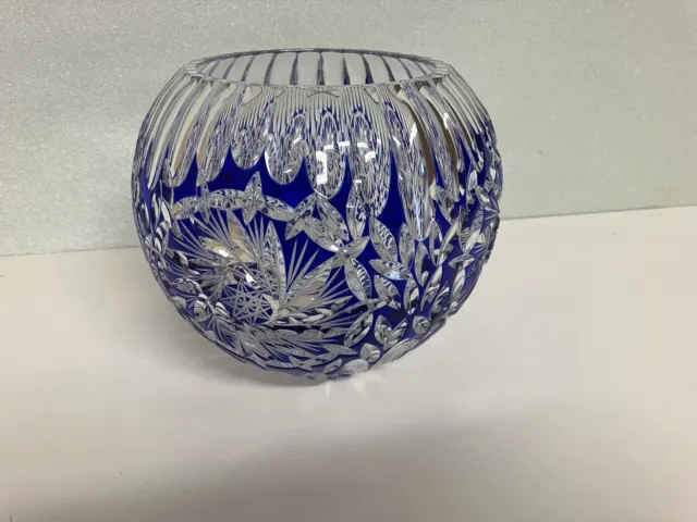 Vase Kugelvase Blumenvase Nachtmann Überfangglas Bleikristall mit Schliff Blau