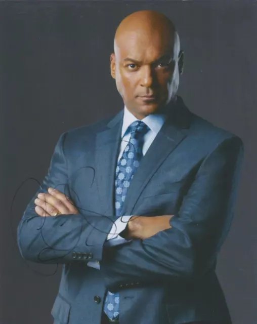 Colin Salmon   **HAND SIGNED**  10x8 photo  ~  AUTOGRAPHED