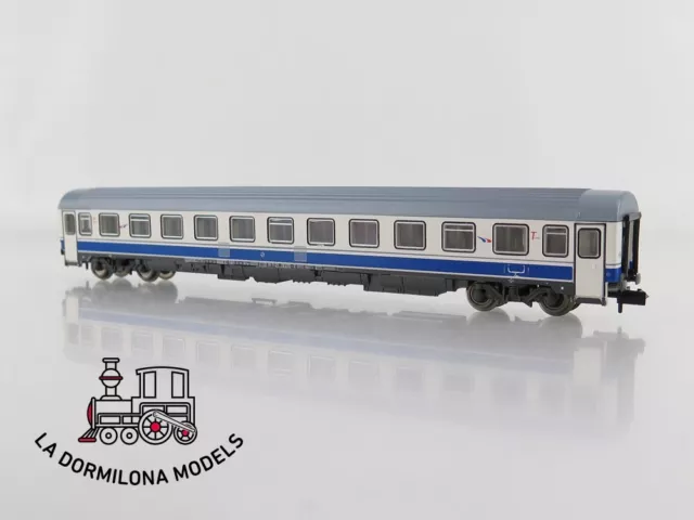 CR199 ESCALA N -  ROCO COCHE PASAJEROS B11x10275 DANONE GRANDES LINEAS RENFE S/C