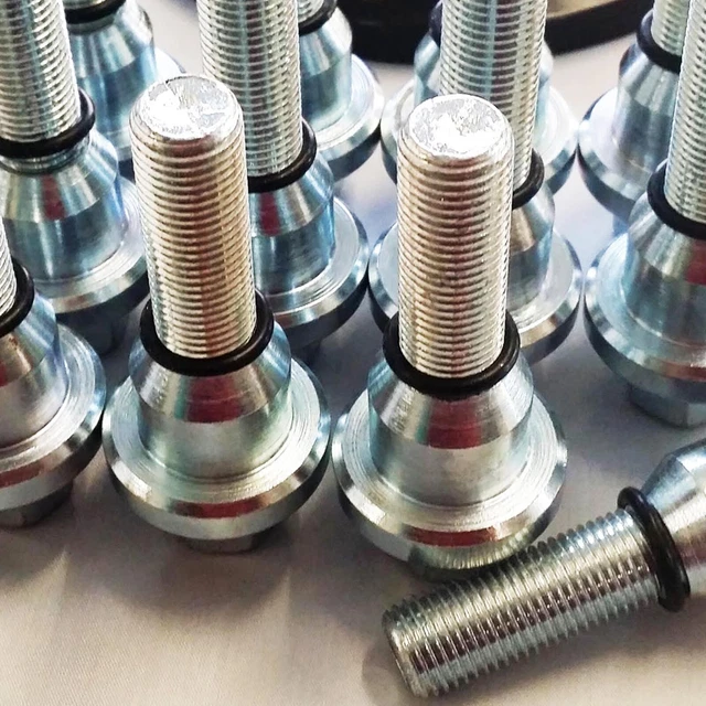 RANGE ROVER VW T5 T6 Transporter Alloy Wheel Conversion Kit Bolts