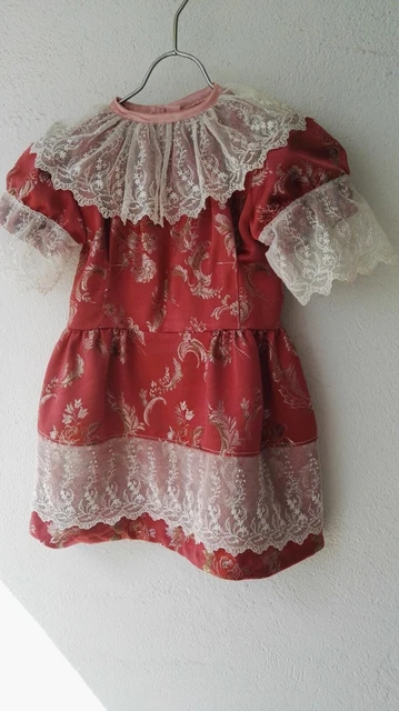 ROBE  Poupée dans Un Style  Ancien  - Jumeau où Autres  Modèles
