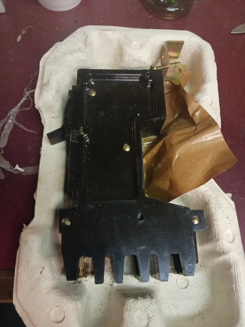 Square D I-Line Circuit Breaker FY14015C 15 Amp 480 Volt 1 Pole