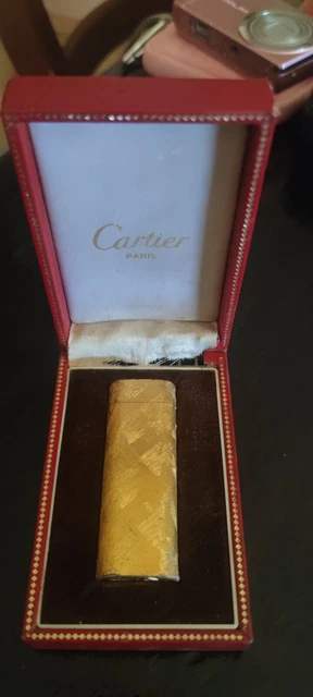 accendino cartier oro