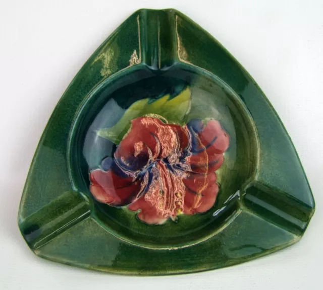 Stunning Moorcroft Hibiscus Pattern Triangular Ashtray. Made in England!