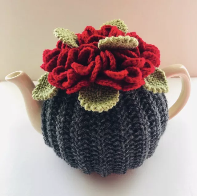 Stunning Hand Knitted Tea Cosy In Pure Wool -  Size Medium - Fits 6-cup Teapots