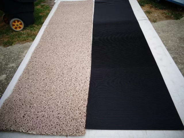 Miners Moss & Ribbed rubber matting 250 x 1000mm Heavy grade 2 piece deal