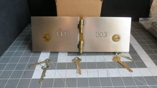 Antique L.L. Bates 1886 Safety Deposit Box Door 4 Op & 1 Guard Key #302 & #303