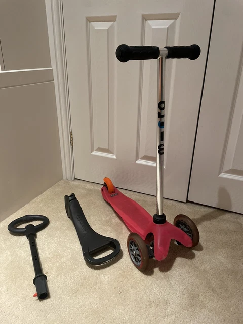 Pink Mini Micro Deluxe Scooter