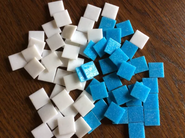 Pâtes de verre pour mosaïque blanche et bleu vendu aux kilos