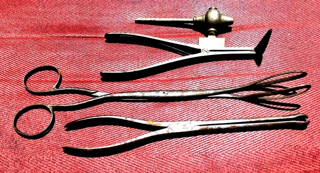 Antique Medicine Surgical Instruments Lot Of 4 From Doctor Bag Of A. Bean, Maine