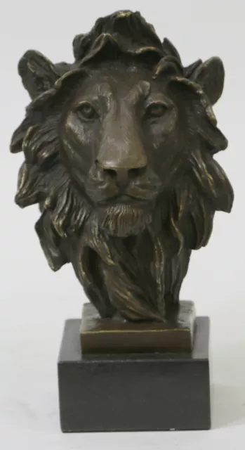 Hand Made Genuine Bronze Museum Quality Wildlife Animal Lion Statue Decorative