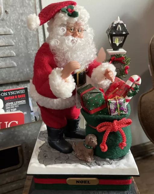 Vtg Holiday Creations Christmas Santa Musical Light Holiday Scene 12" Tall W/Box