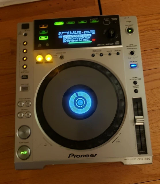 Pioneer CDJ-850 Professional DJ Player Turntable Pioneer CDJ-850 Professional DJ Player Turntable
