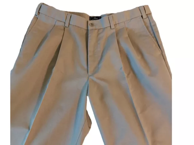 DOCKERS MEN'S KHAKI Pants Taupe Expandable Waist Pleated Classic Fit 36 ...