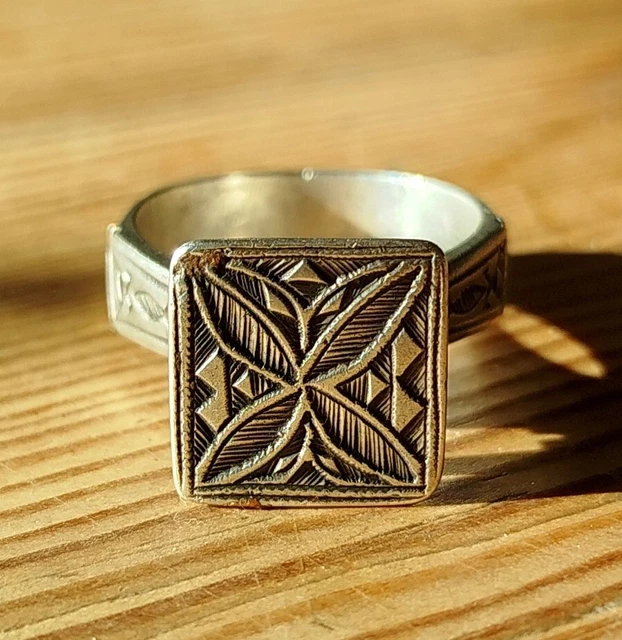 Bague Touareg Ethnique Ancienne En Argent Massif - Poids 23,6g, Fin 19ème Siècle | Bijou Historique Africain